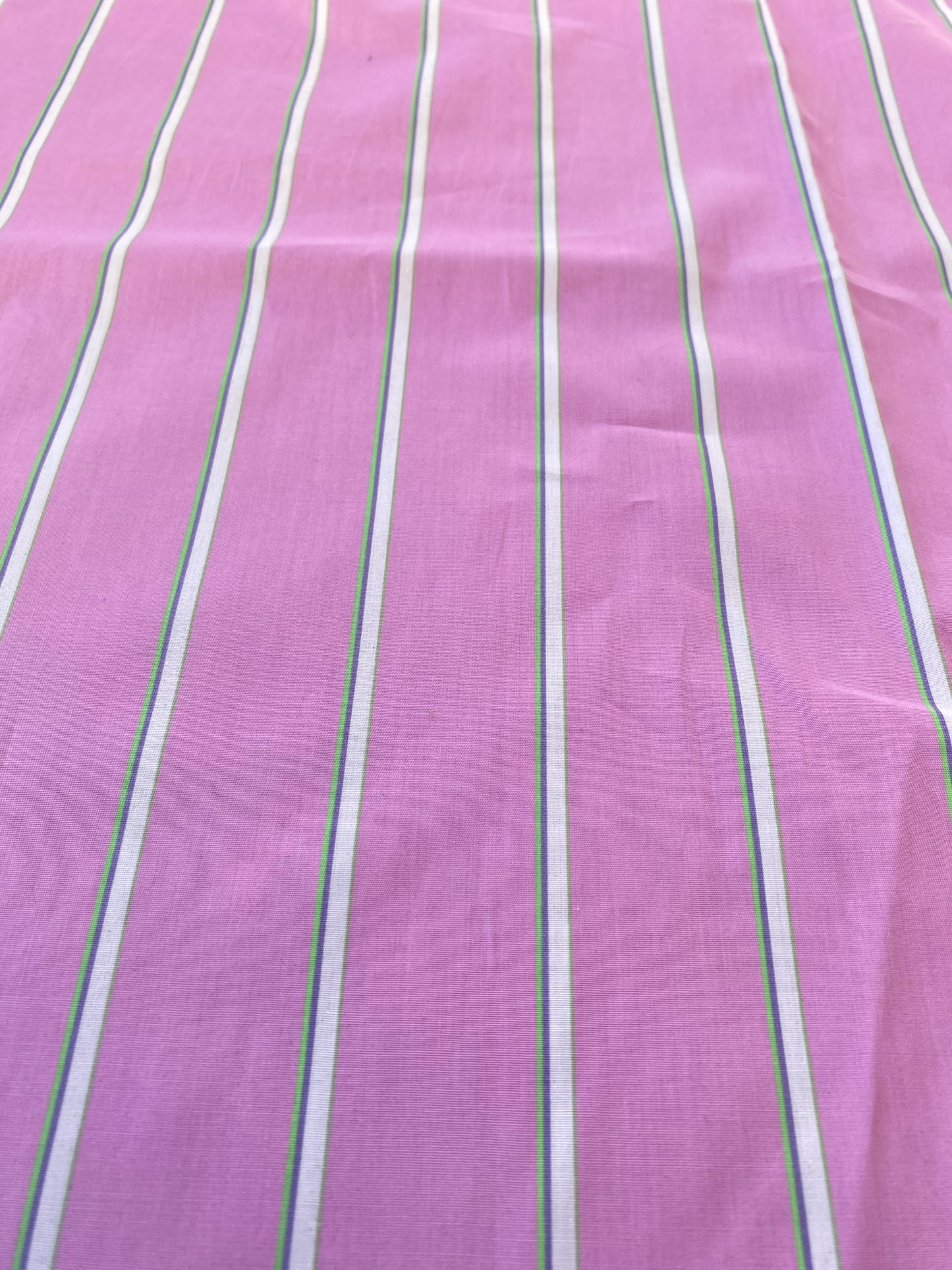 Popelina Rosa Lineas Blancas