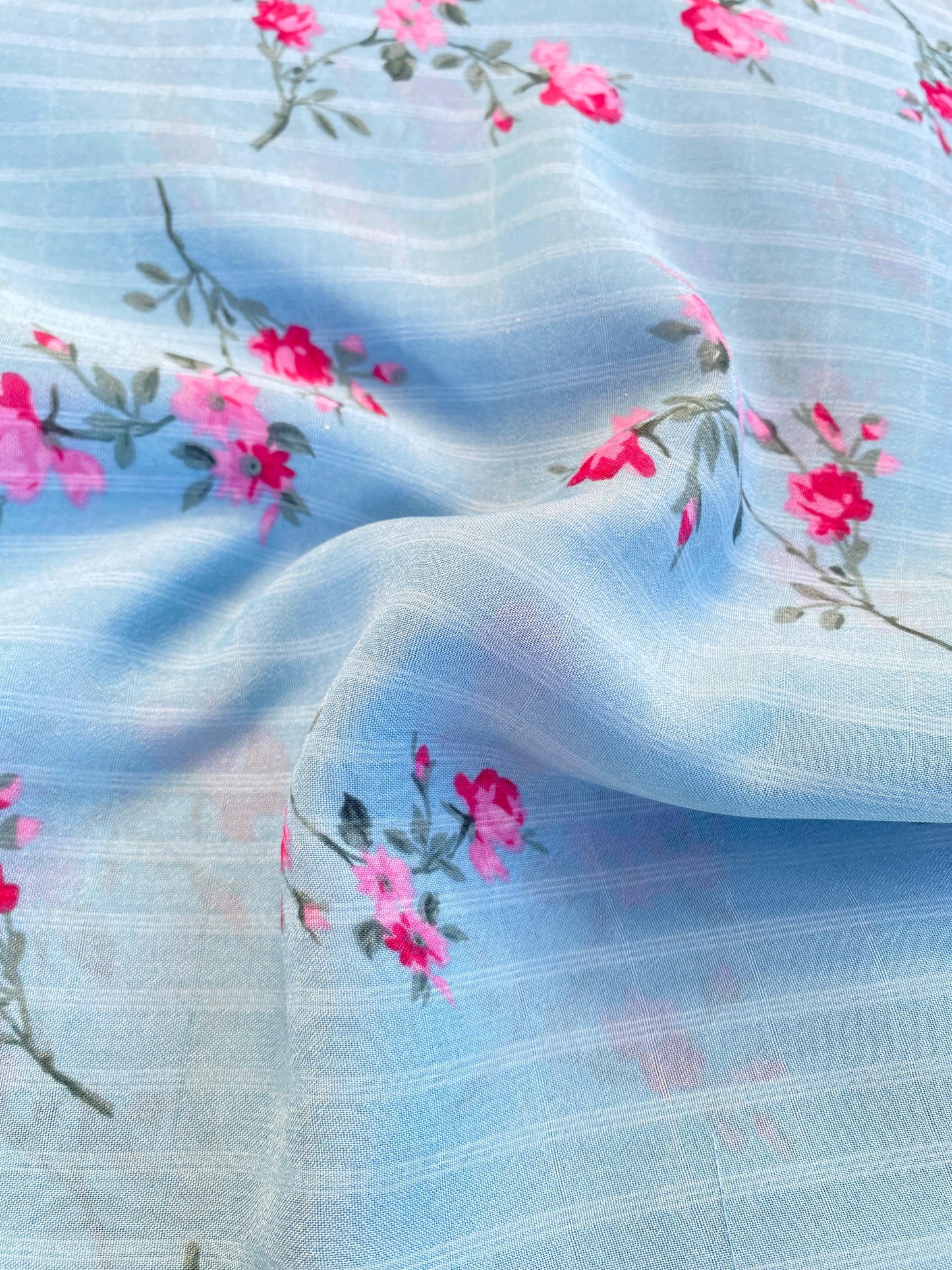Gasa Chiffon Celeste Floreado