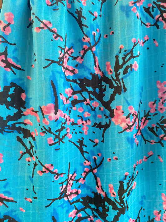 Gasa Chiffon Azul Flores de Cerezo